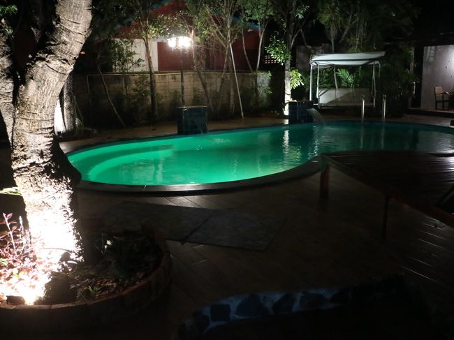 プールもあったが、入らないでしまった。<br />本日終了、明日は速い。