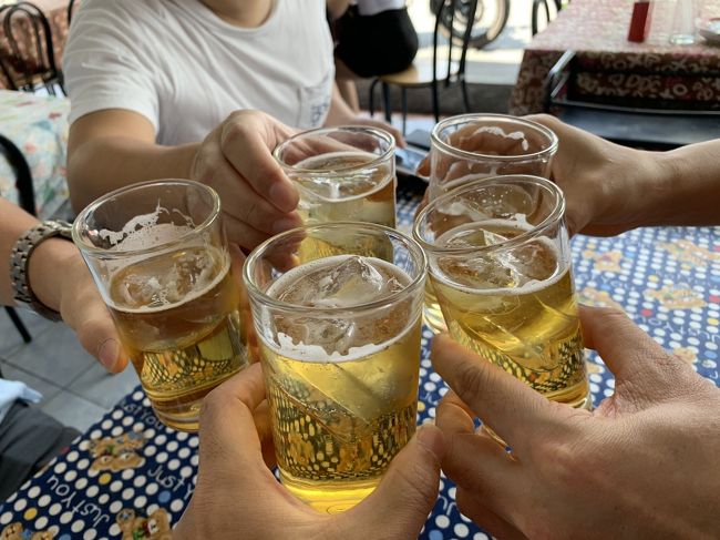 まずはビールで乾杯～♪