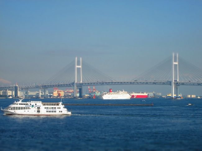 妹が桟橋から見送りながら撮った写真