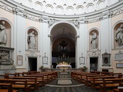 サン・ベルナルド広場の南にある教会
サン ベルナルド アッレ テルメ聖堂