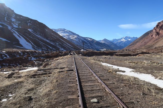 しばらく終点側へ歩き振り返る！