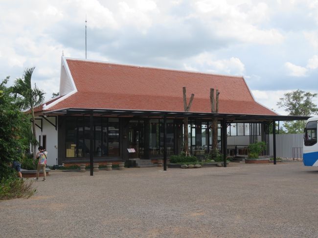 さっそく遺跡巡り