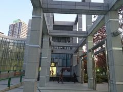 名古屋市美術館。