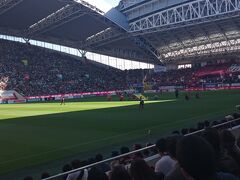 中３日で再び、サッカー観戦です。
ヴィッセル神戸ｖｓセレッソ大阪との阪神ダービーです。