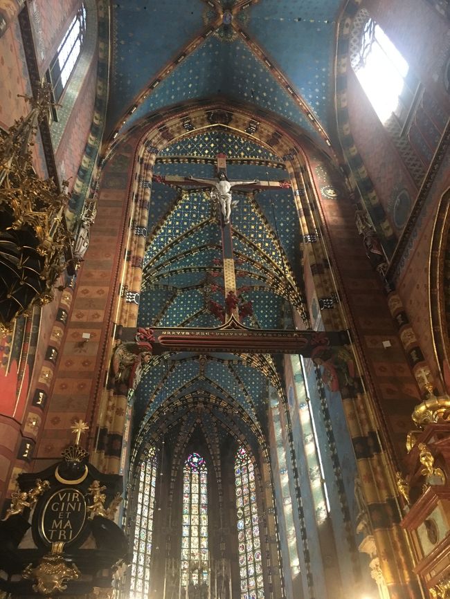 聖マリア聖堂内部。写真はOKでした。
