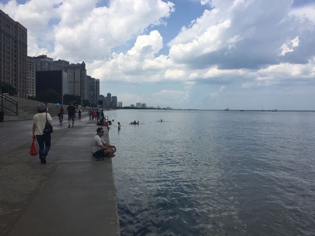 そしてオハイオ ストリート ビーチ。<br /><br />続いてストリーターヴィル方面へ行きました↓<br />https://4travel.jp/travelogue/11573224