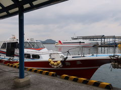 三度、海上タクシーに乗り福江港に到着。