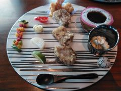 ◆永田町◆
「蒼天」のランチ。
このホテルはプリンスと提携のラグジュアリーコレクションで、旧SPGからマリオット傘下になりました。レストラン利用で以前はSPGポイントがたまったのに、今はプリンスポイントしか貯められません。
レストラン利用時は、マリオット割引よりも、一休よりも、プリンスクラブ割引の方がお得です。プリンス色が強くなっている・・プリンスは強いわ。

