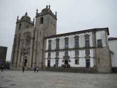 12世紀に建造されたカテドラルを通ります。