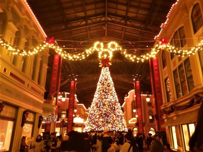 クリスマスinディズニーランド お城工事中』東京ディズニーリゾート