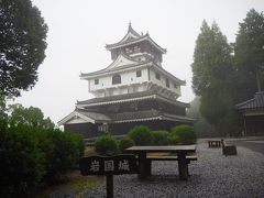 「岩国城」
日本１００名城の１つになってるので、１００名城スタンプを押してきました