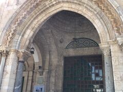 アル・アクサー寺院は、ムスリム以外の入場は禁止されています。