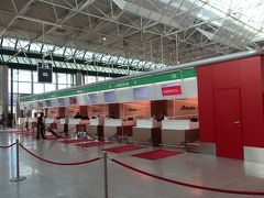今回もカイロに飛んじゃいます。

まずは、ローマ／フィウミチーノ空港でＡＺ８９６にチェックイン。
ビジネスクラスのチェックインカウンターはガラガラで
あっという間に手続き完了です。