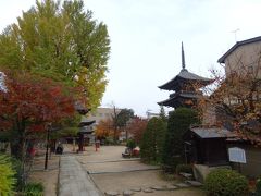 飛騨国分寺。
奈良時代(741年)に、聖武天皇の発令によって建てられたお寺だヨ。