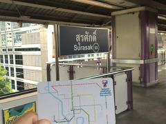 朝食後は朝の散歩。