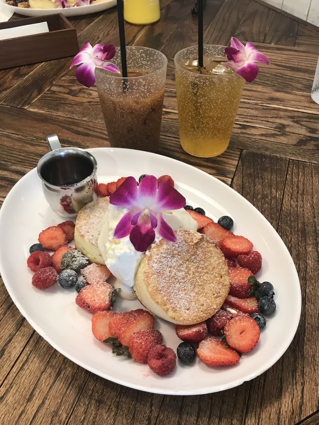 サニーデイズのベリーベリーパンケーキ、美味しかった～