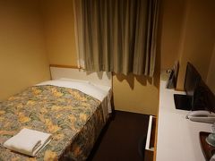 ●新潟パークホテル＠JR新潟駅界隈

今日の宿は、駅近くの新潟パークホテル。
昭和の匂いがぷんぷんするホテルです(笑)。