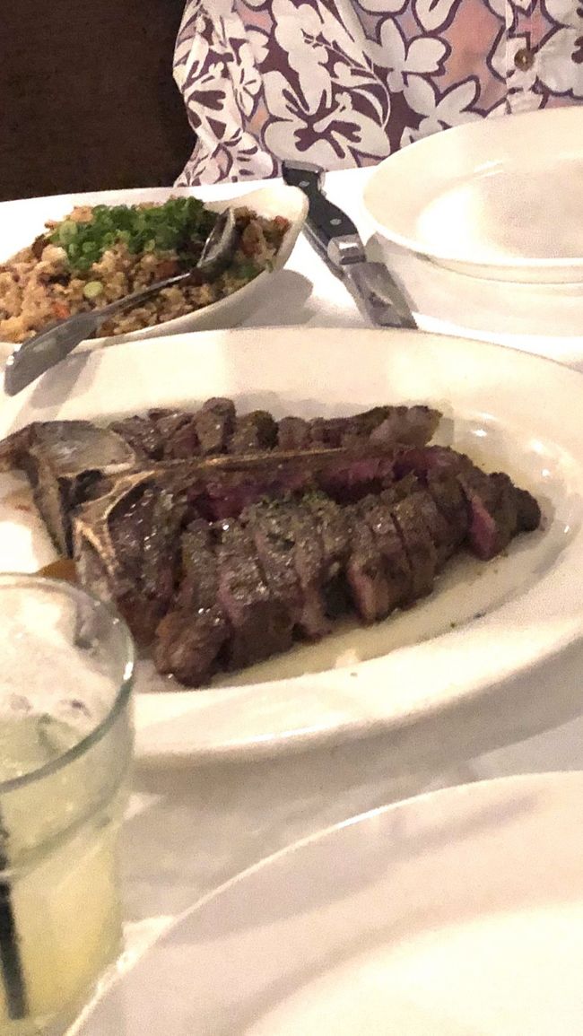 dkステーキ ポーターハウス　此方も違う角度から