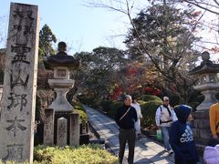 ちょうど三年坂を下りきったところに興正寺があります。
ここへは参拝せず・・・。
