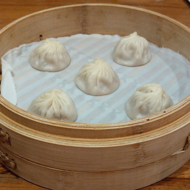 台北101の鼎泰豊は人も多いけど店内も広くて良いです