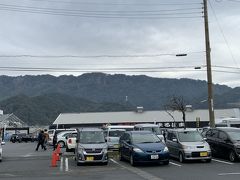 昼飯は『まるはま』にて！
先の台風15号にて被害に遭われたそうです、無事復旧されていまさしたが素晴らしいパワーだと思います。

先日の九州旅行の帰りに千葉県南部がこんなになっていたとは思いもしませんでしたからね。