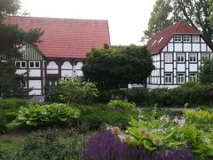 Restaurant Die Alte Schule
旧学校の跡地をレストランにして運営していました。
お庭がとってもきれいでした。