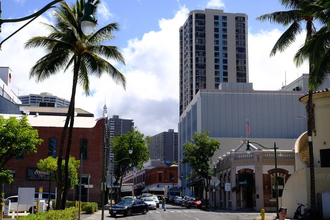 ダウンタウン。日曜日はかなり静かになるとか。