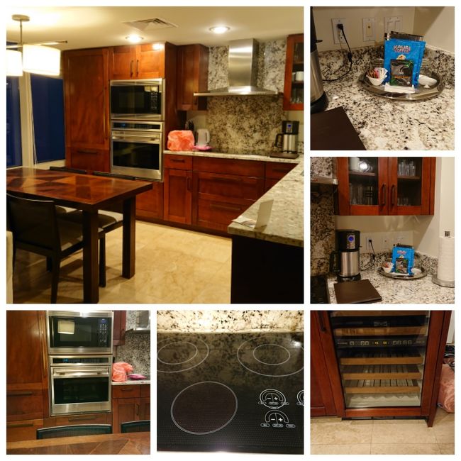 充実のキッチンにはワインセラーまで完備。<br />食器棚とみまちがう冷蔵庫にはサービスのお水が冷えていました。