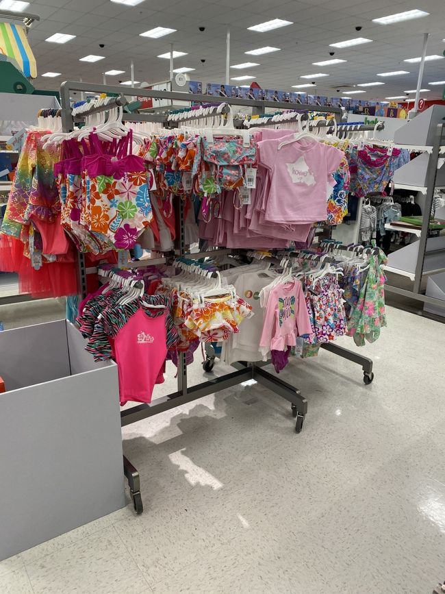 水着が可愛い。