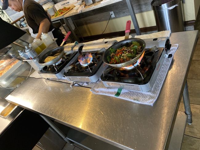 卵料理、ほとんどの人がオムレツをオーダーしていました。<br />