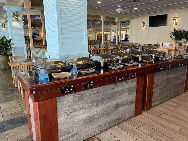 ボエジャー47に比べると豊富な品数です。<br />グリルと右奥は卵を調理してくれます。