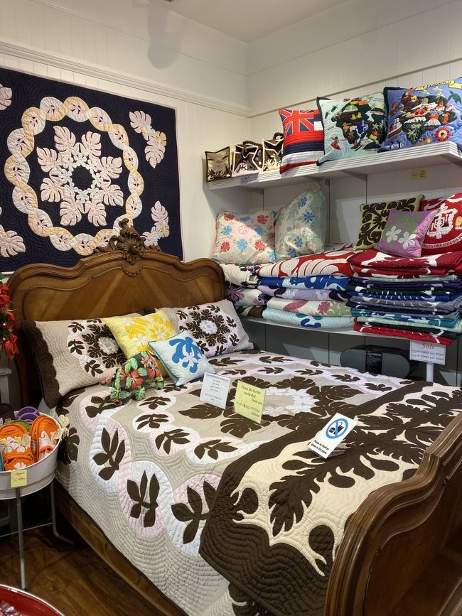 ベッドメイキングもステキ。