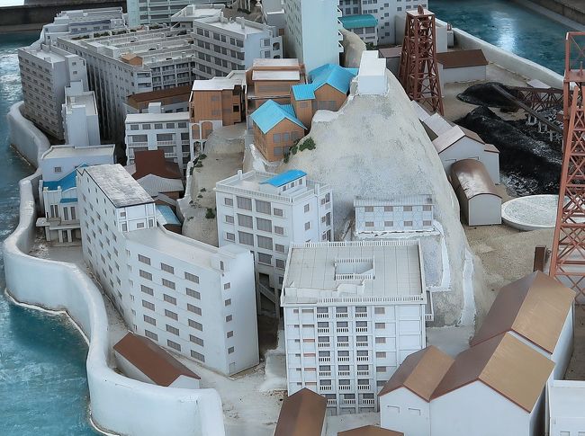 軍艦島　参考出品 長崎24 軍艦島クルーズc 高島上陸 -端島の大型模型-見学 ☆炭鉱