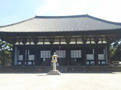 東金堂。神亀３年（726年）聖武天皇が建立。
１４２６年に再建。
奈良は歴史が古いです！
