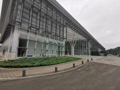 恐山を２時３０分に出発して、本日のメインイベント「青森県立三沢航空科学館 」に４時４０分に到着です。下北半島は広いです。