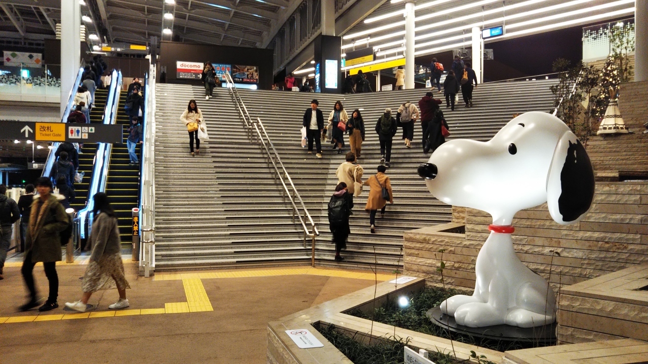 まずは最寄りの東急田園都市線「南町田グランベリーパーク駅」をスタート☆
急行も止まり、渋谷から約３０分ほど。

ここにはスヌーピーミュージアムがあるので、ご丁寧にスヌーピーがお出迎え☆笑