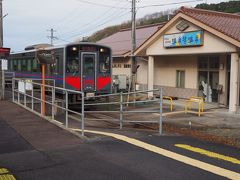 温泉津で列車交換。