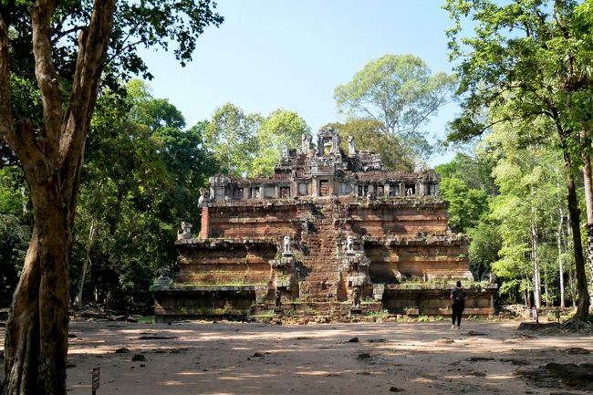 ■ ピミアナカス寺院