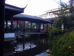 蘇州でガーデンホテルに3泊することにしました。世界遺産の留園の近くにあるホテルで、蘇州の庭園を模した雰囲気のよいホテルでした。