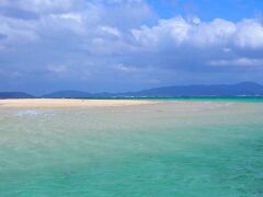 15分くらいで 幻の島・浜島に到着～！　3月は超曇天で残念だったのでリベンジ！

きれいです～！！