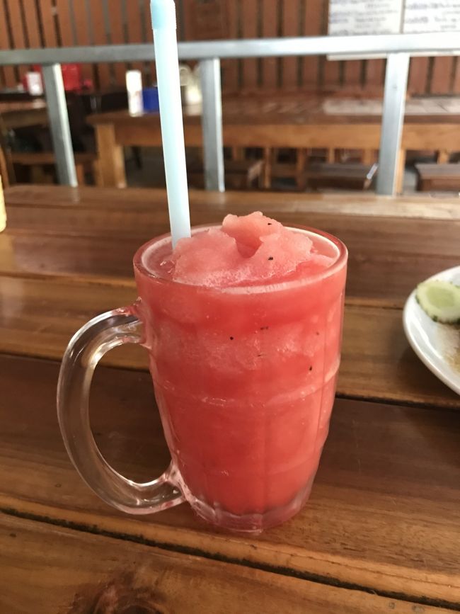 スイカジュース。<br />フレッシュでとても美味しい。