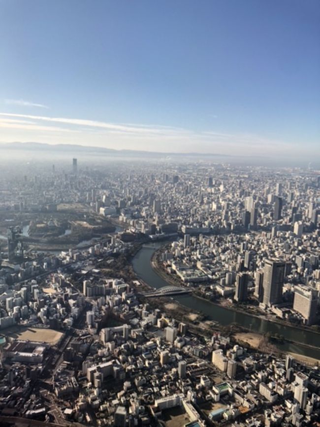大阪の街並みがハッキリと見えてきました。