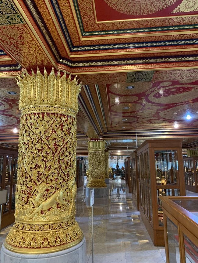 ２Fのホールも豪華です。