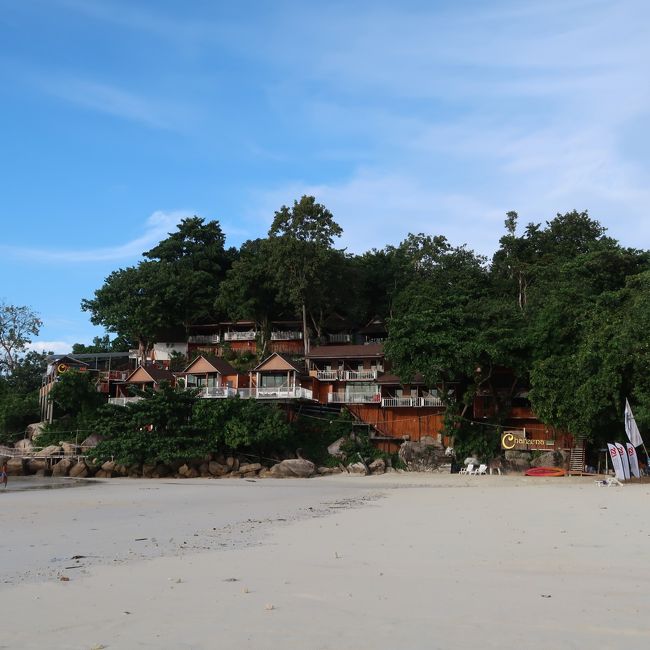 Chareena Hill。海を見下ろせるくらい高い場所にあります。<br />ここに泊まろうか迷ってましたが、Ｇｒｅｅｎにして良かった。<br />でもここはとても見晴らしがよい。