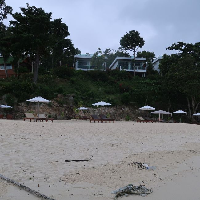 マウンテンリゾートはとても大きい。<br />パラソル少なくない？？