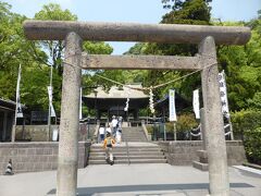 尚古集成館と仙巌園入口の間にある神社「鶴嶺（つるがね）神社」。

島津家の祖先を祀るため、1869年（明治2）に建てられました。