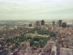 View from John Hancock Tower.
中央の緑の公園がボストン・コモン。
