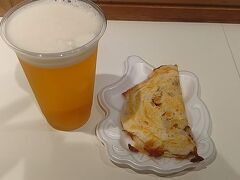 帰りに阪神百貨店で名物いか焼きを食べて帰った。