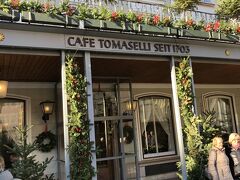 ランチは自由であったので、CAFE　トマセリで。
