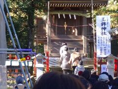 最後は玉鉾神社です。

御祭神は羽倉東麿・岡部真渕・本居宣長・平田篤胤という国学の四大人が祀られており、社殿は伊勢神宮の御古材にて昭和51年再建されたそうです。

受験・学問の神と仰がれているだけあってここの行列も長く、迫りくる受験に備える小中高生と親御さんの列が続きますーーー。 